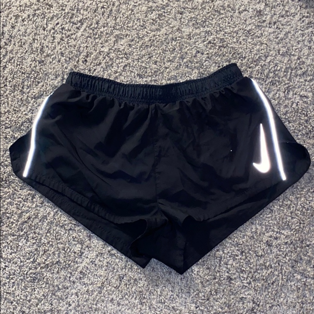 Medium - 5” - Nike Reflective Running Shorts